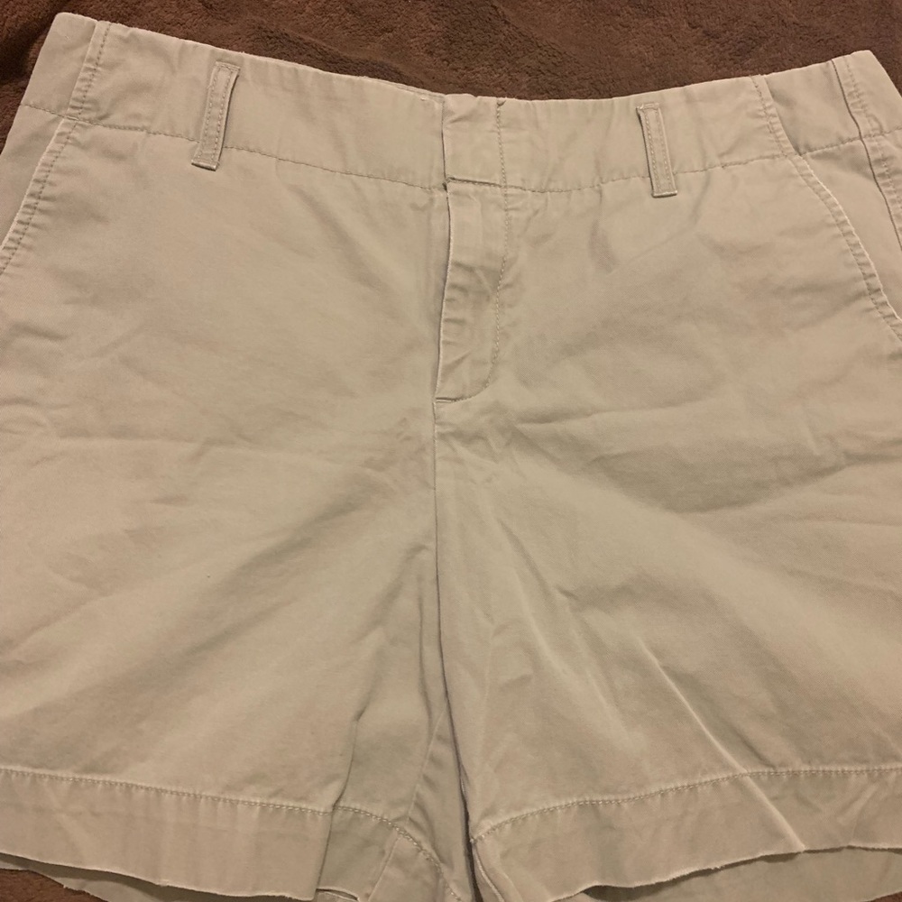 Gap shorts